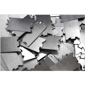 Sioux Chief Self-Nailing Stud Guard, 16 Gauge, For 3" To 5" Studs, Pack Of 100